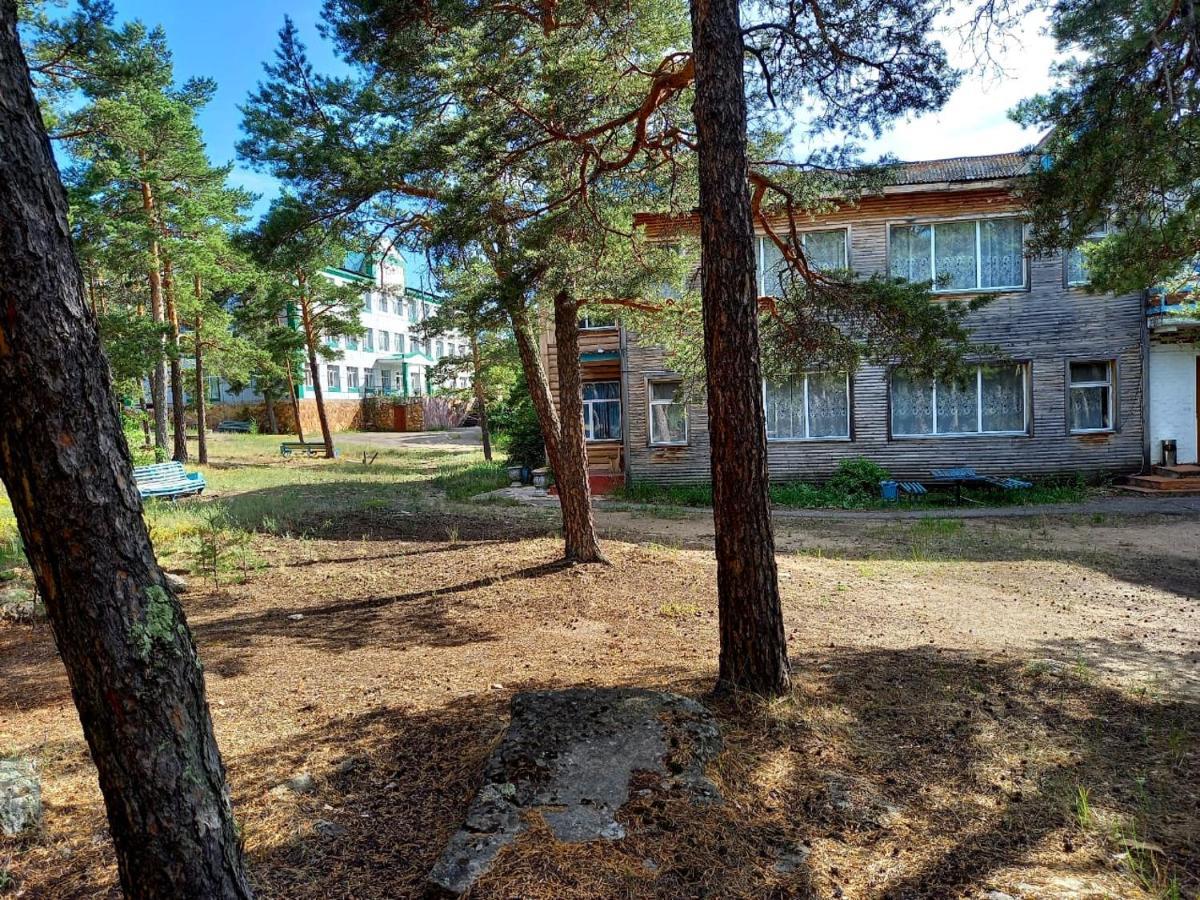 Гостевой Пансионат "Советский Союз" У Ербола Shchuchinsk Luaran gambar